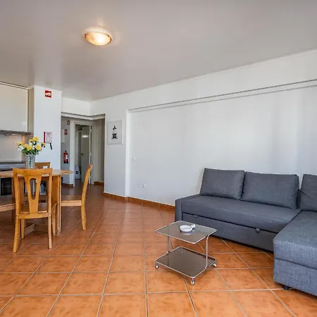 T1 Com Varanda E Vista Mar A 200m Da Apartament