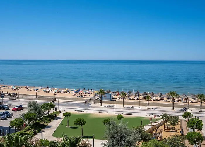 T1 Com Varanda E Vista Mar A 200m Da Картейра